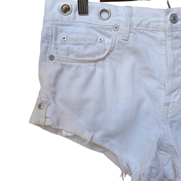 We the Free Distressed Grommet Denim Shorts Size 27 - Picture 4 of 16